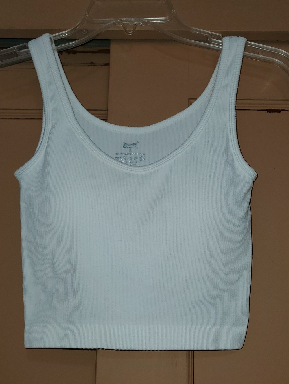 Ribbed White Scoop Neck Crop Tank Top